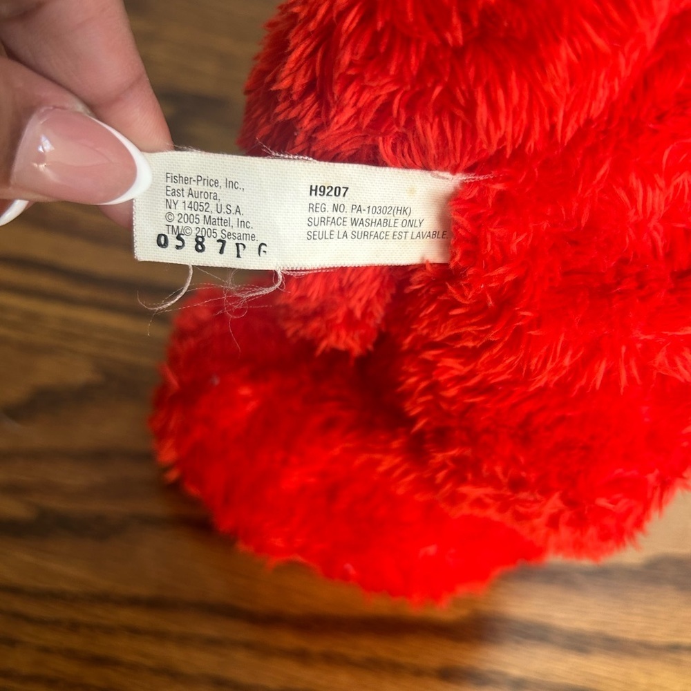 Vintage Original Mattel 2005 Fisher Price Tickle Me Elmo - Picture 7 of 8